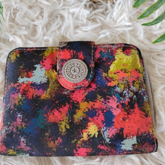 Colorful Abstract Kipling Wallet - Picture 5 of 5